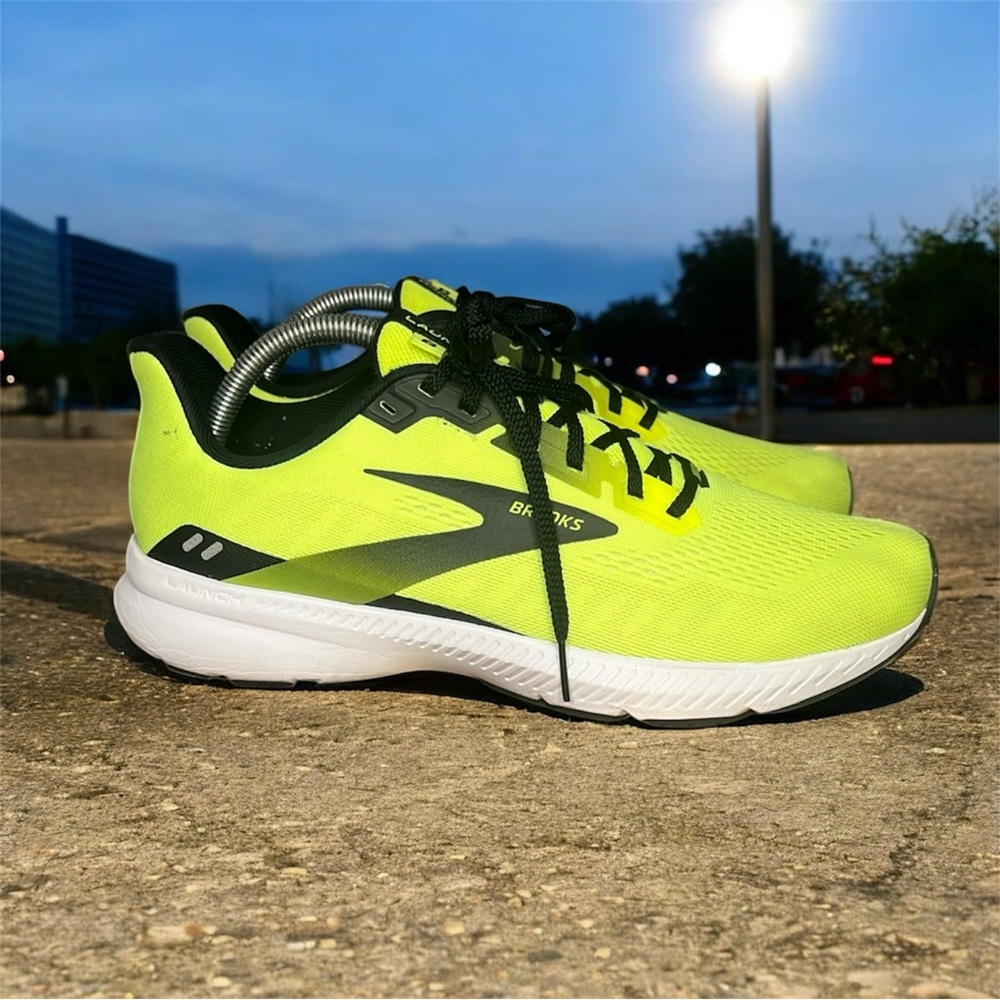 Brooks Launch 8 Running Shoes – Men’s Size 10 – Great Condition